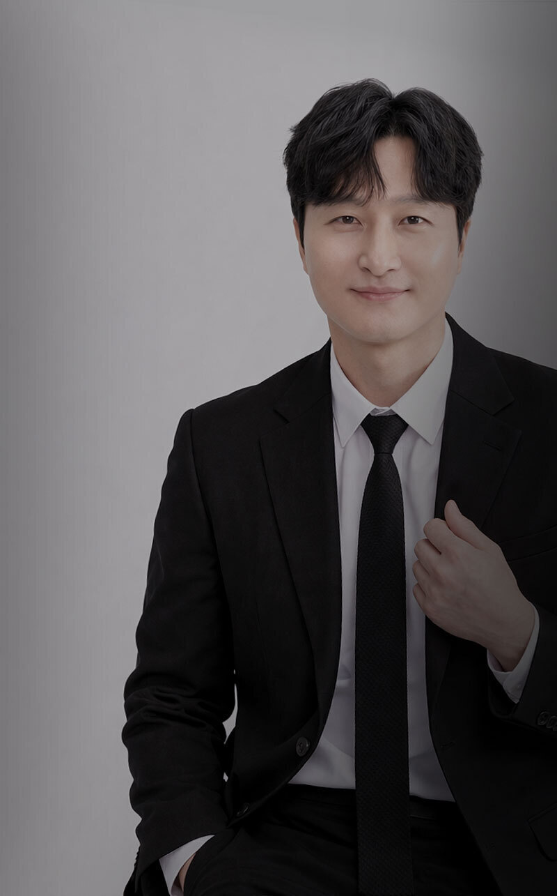 Kim Jeong Ho Director