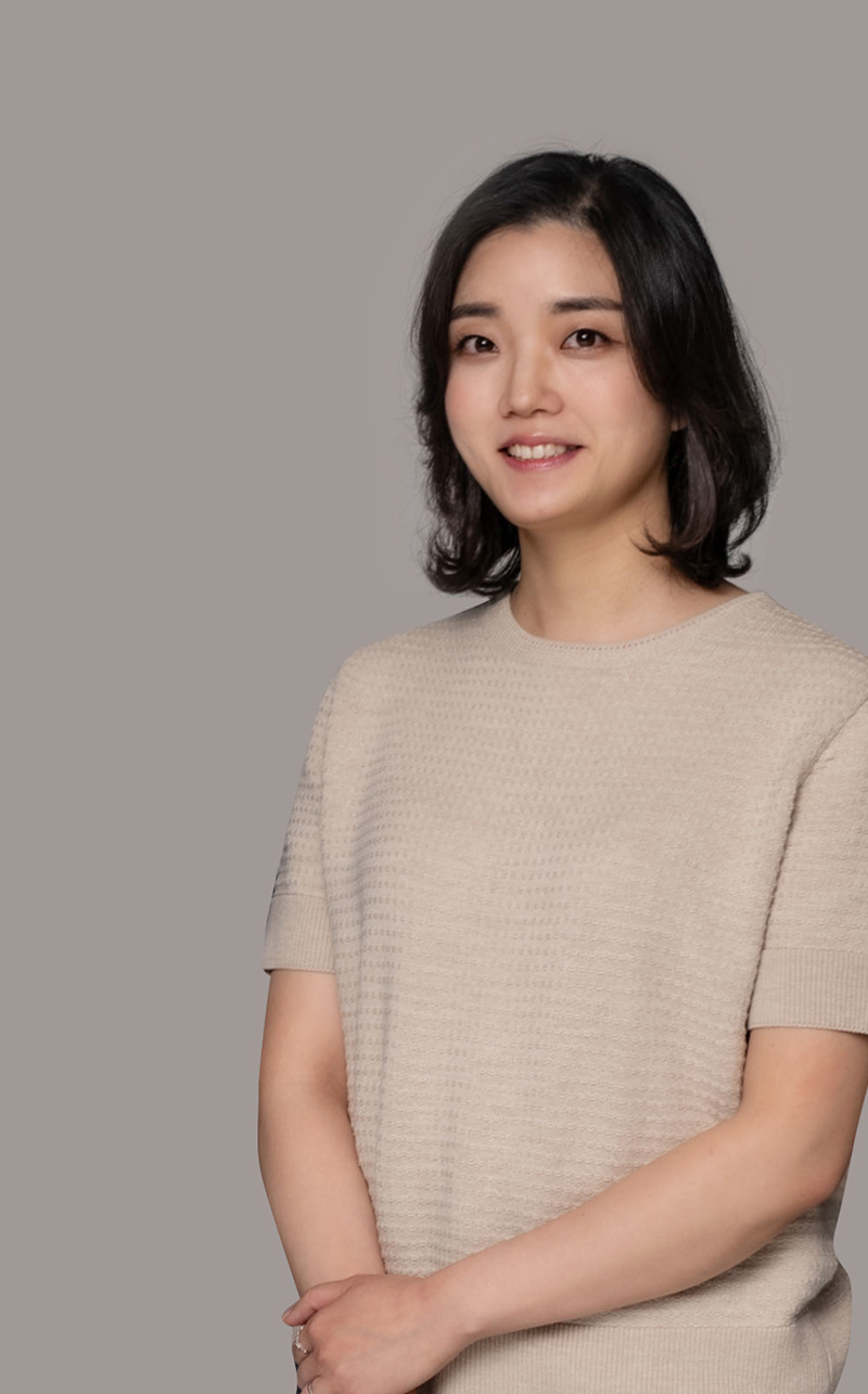 Choi Yoon-Hyung Director